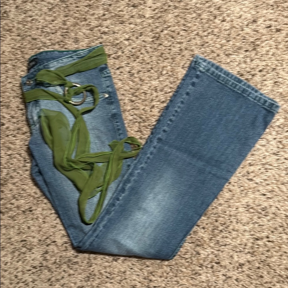 VINTAGE Y2K spoon jeans size 5 with green sheer scarf belt and green stitching